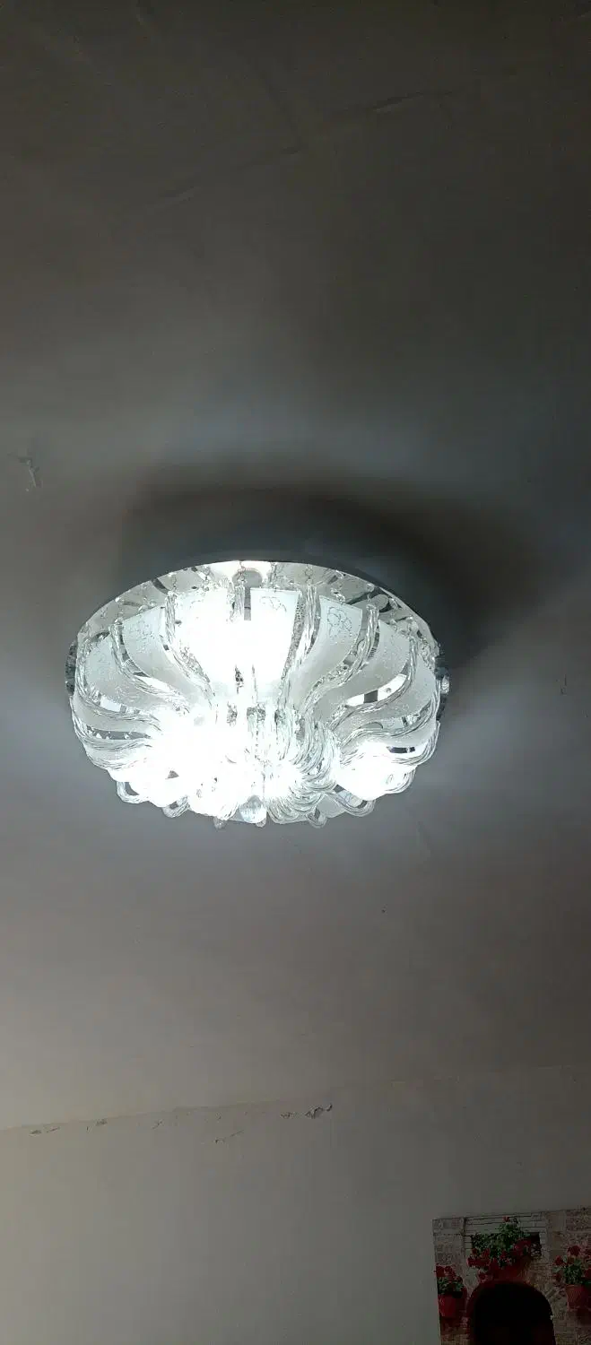 دو عدد لوستر|لوستر و چراغ آویز|سنندج, |دیوار