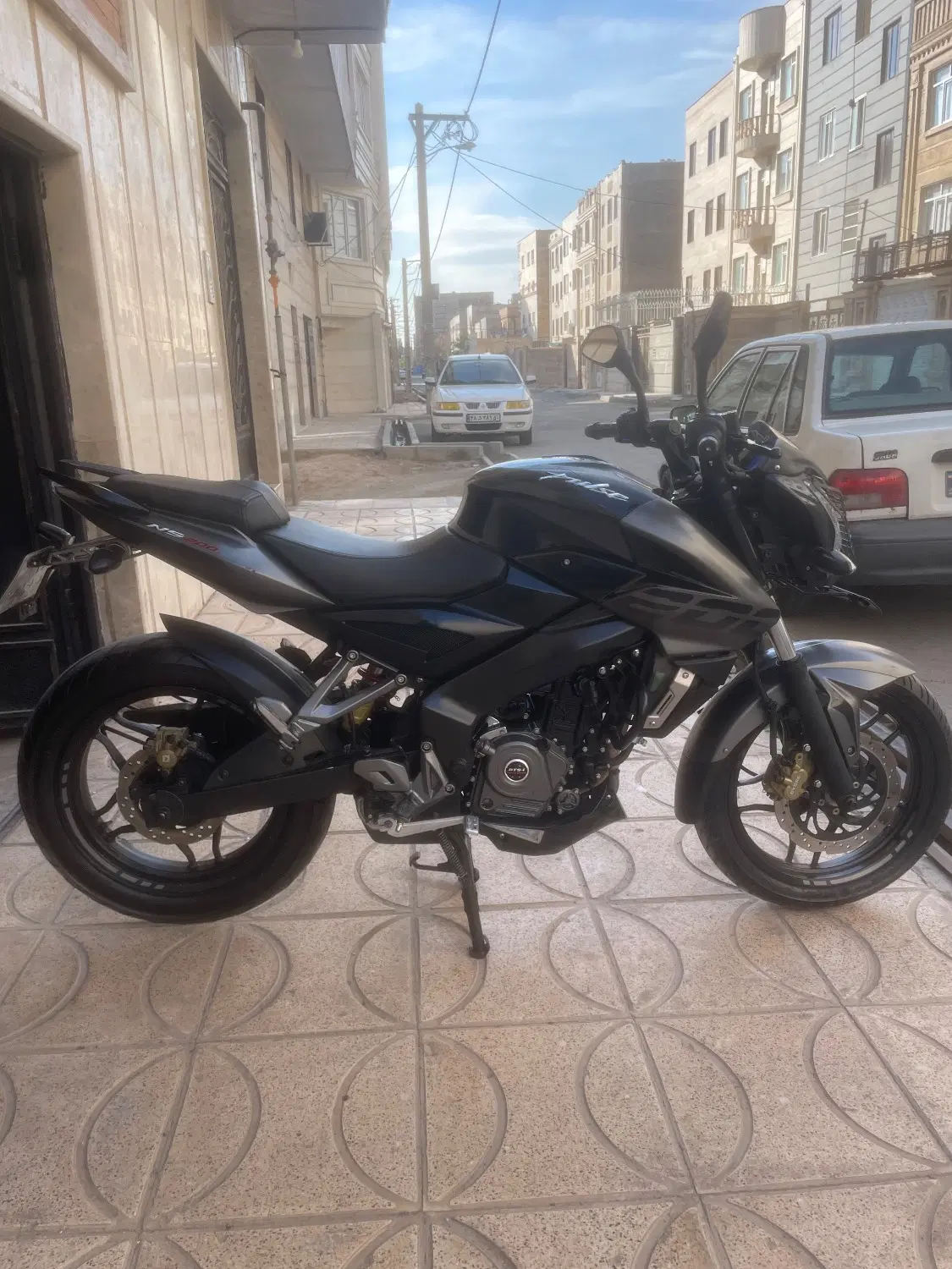 ns 200 مدل 1397|موتورسیکلت|تهران, آسمان|دیوار