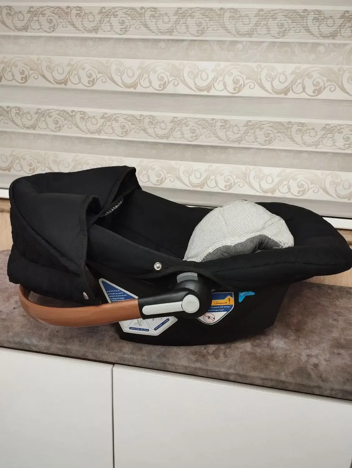 کریر|کالسکه و لوازم جانبی|سقز, |دیوار