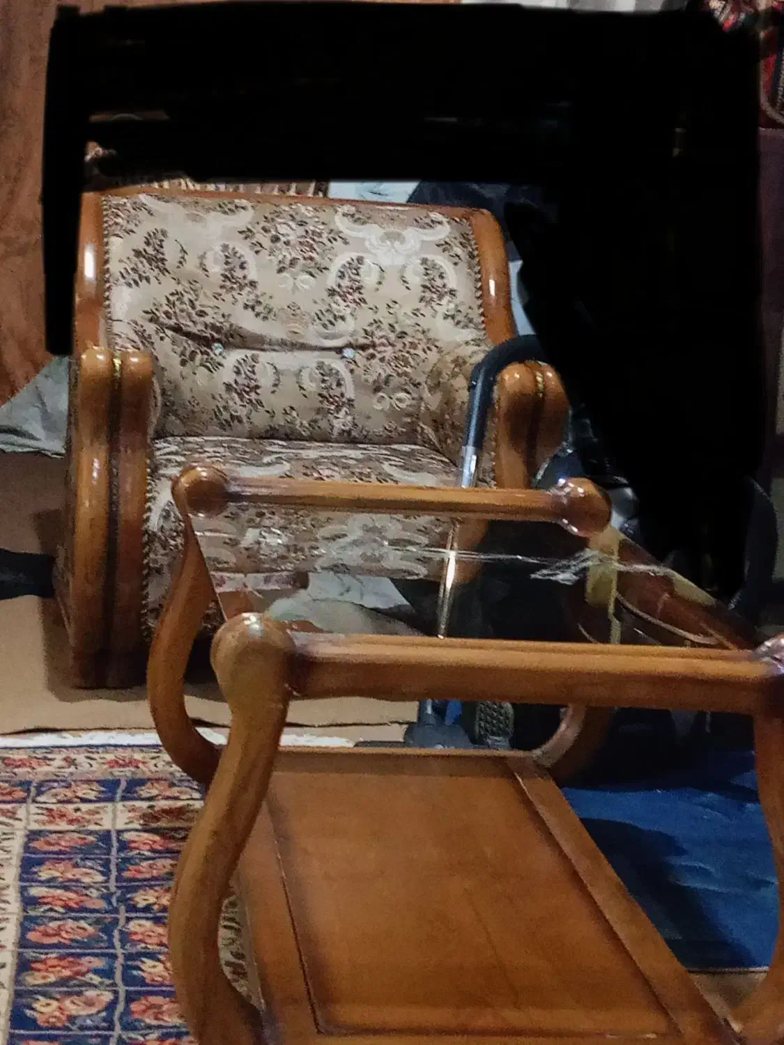 مبلمان خانگی ۷نفره همراه دوتامیزعسلی|مبلمان خانگی و میز عسلی|آبدانان, |دیوار