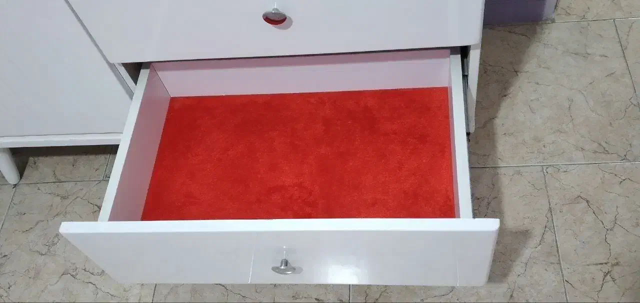 تخت دو نفره|تخت و سرویس خواب|بومهن, |دیوار