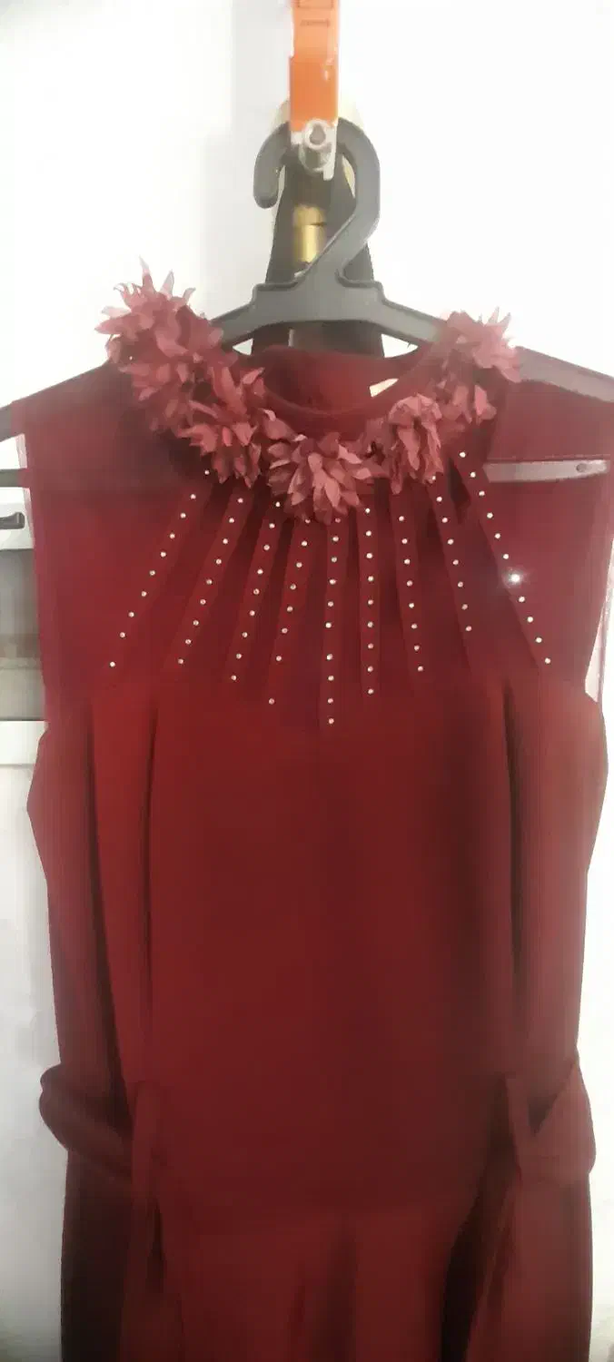 لباس مجلسی|لباس|تبریز, |دیوار