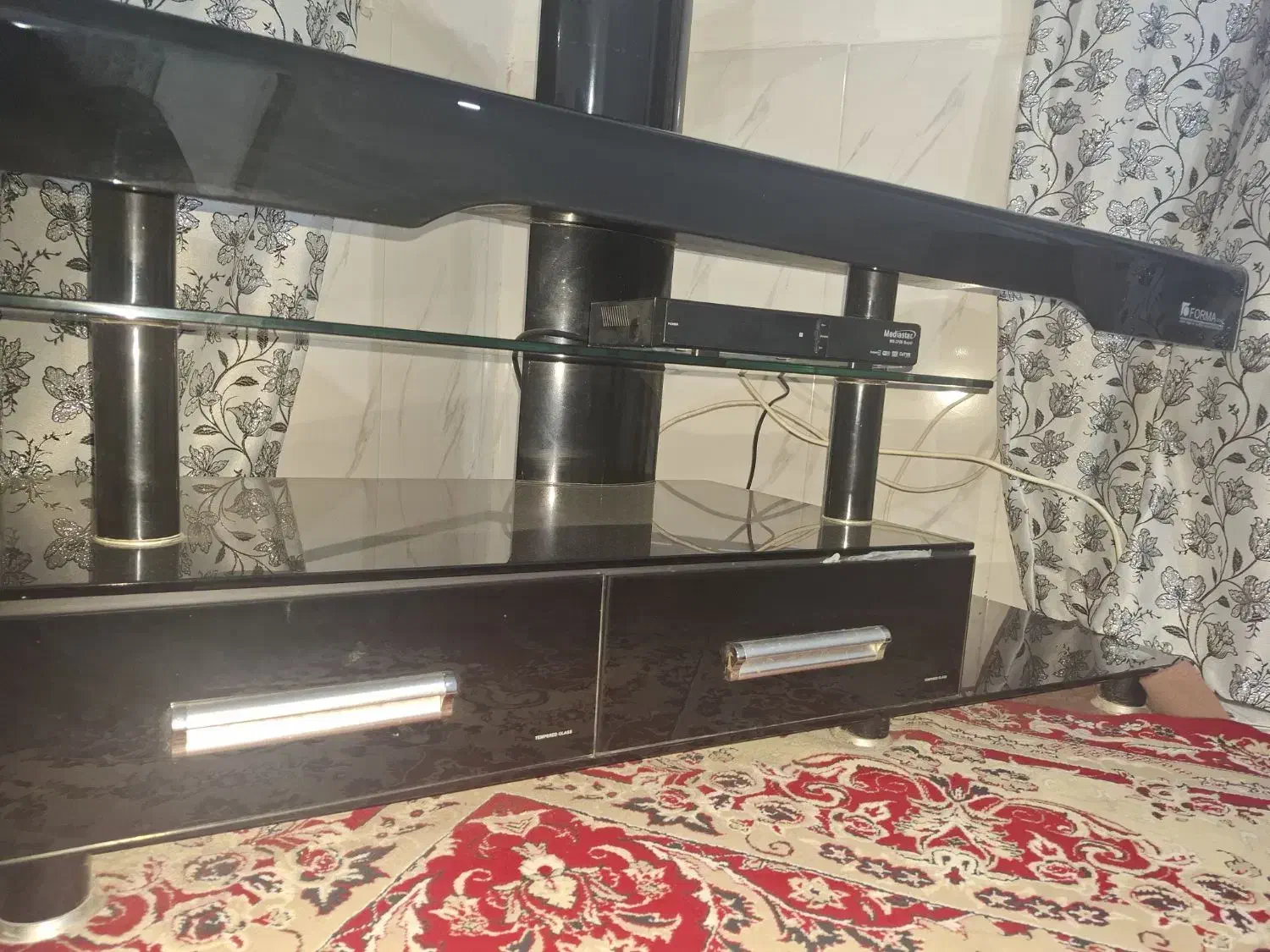 زیر تلویزیونی شیشی|میز تلویزیون|گرگان, |دیوار