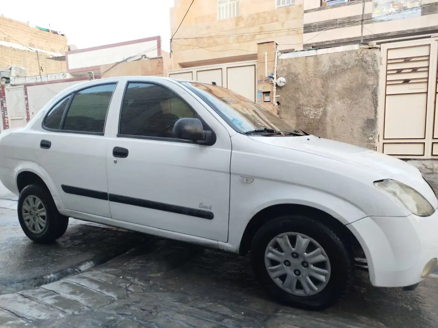 تیبا صندوقدار دوگانه|خودرو سواری و وانت|شیراز, سیاه سنگ|دیوار