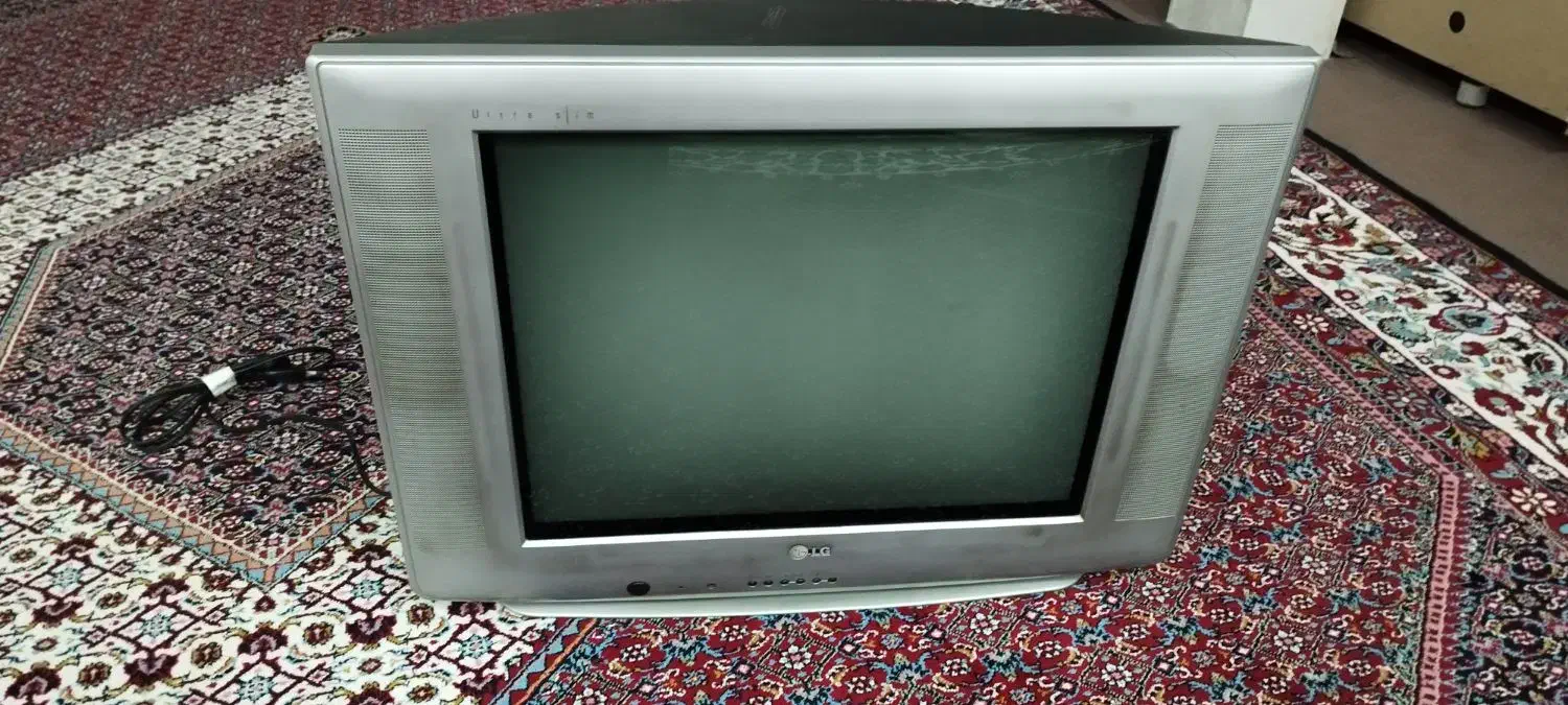 تلویزیون ۲۱الجی|تلویزیون و پروژکتور|بهار, |دیوار