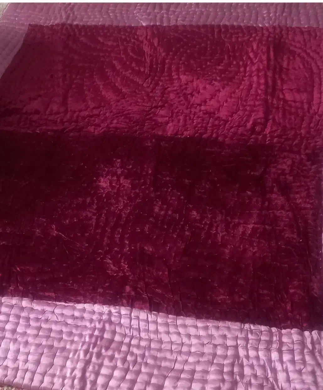 لحاف کرسی|رختخواب، بالش، پتو|اصفهان, جلفا|دیوار