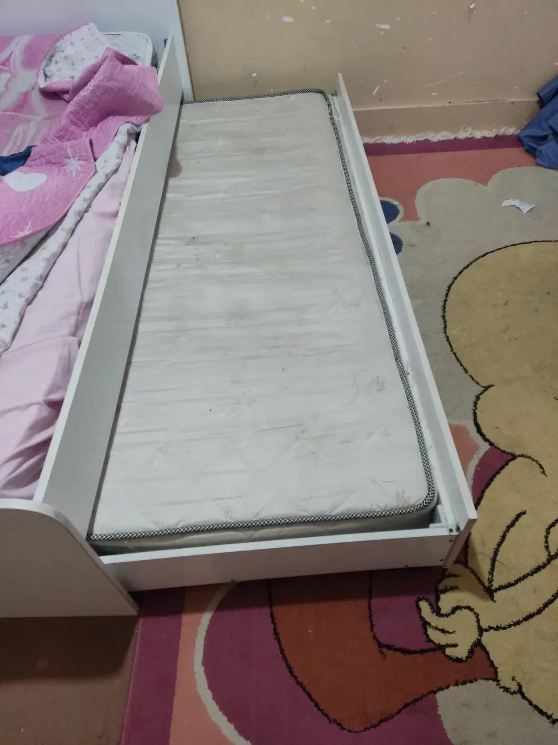 دو تخت نوجوان|تخت و سرویس خواب|بیرجند, |دیوار