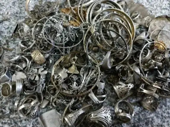 نقره|جواهرات|شیراز, فرگاز|دیوار