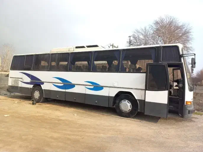 اتوبوس بی ۱۲ مدل ۷۶ در حد صفر همه چیز فابریک|خودرو سنگین|مشهد, آزادشهر|دیوار