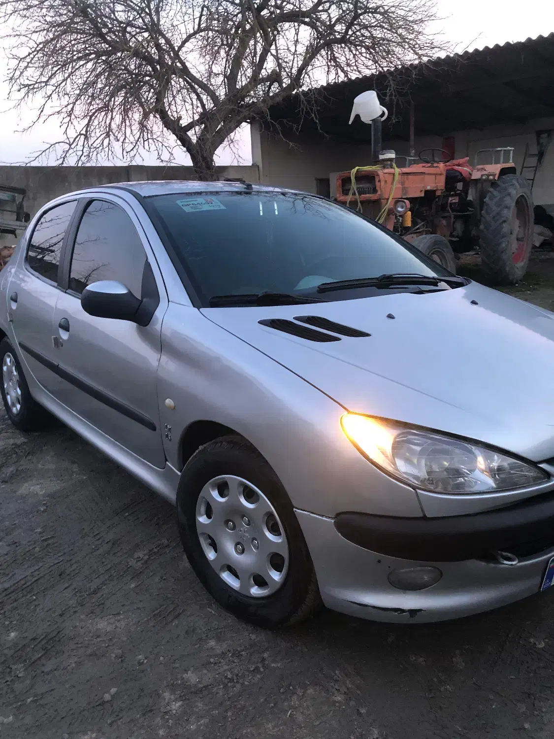 206 مدل ۸۳|خودرو سواری و وانت|نکا, |دیوار