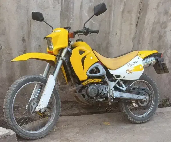 تریل هیوسانگ۱۲۵ تقویت شده|موتورسیکلت|پردیس, فاز ۱۱|دیوار