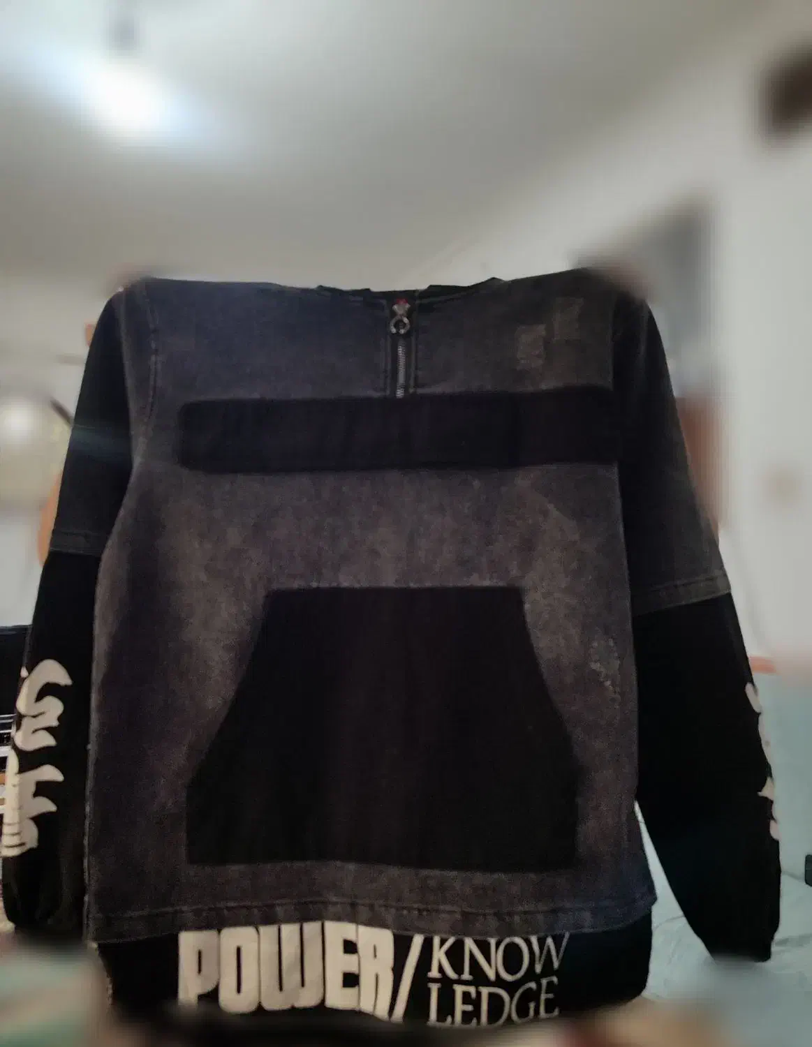 هودی درحد نو|لباس|پاکدشت, پاکدشت (مامازند)|دیوار