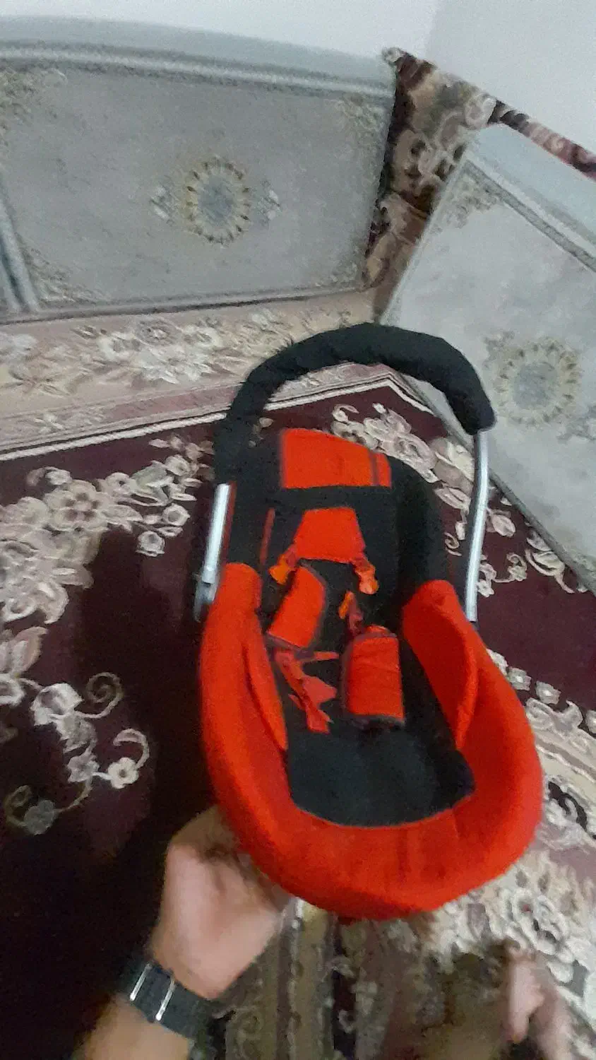 کریر کودک کاملا نو|کالسکه و لوازم جانبی|تاکستان, |دیوار