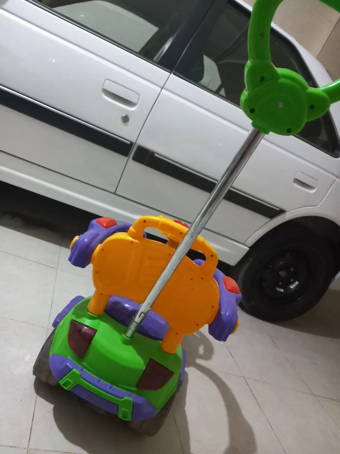 ماشین کودک|اسباب‌بازی بچه|آزادشهر, |دیوار