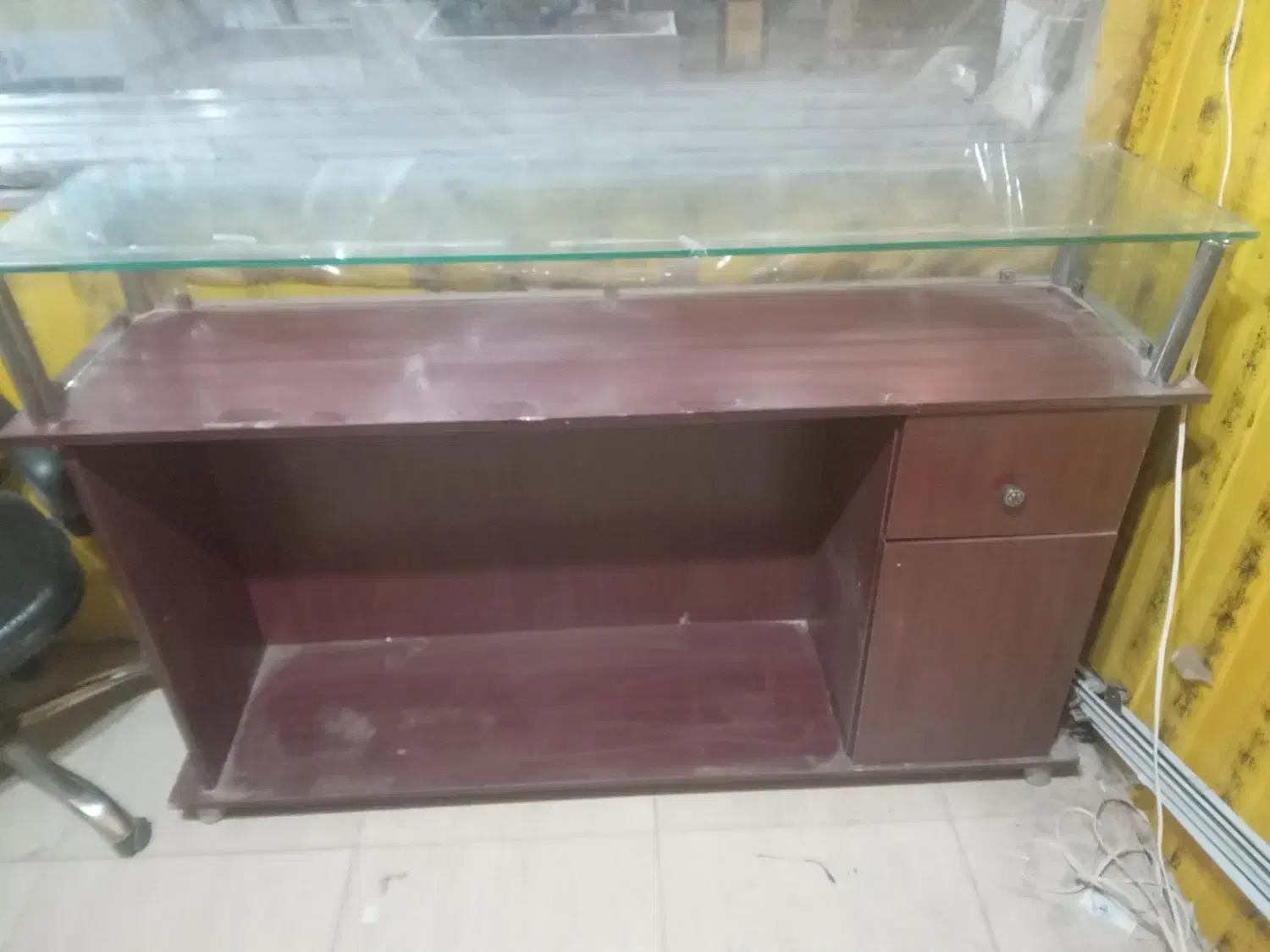 ویترین مغازه چوبی|فروشگاه و مغازه|ورامین, ورامین|دیوار