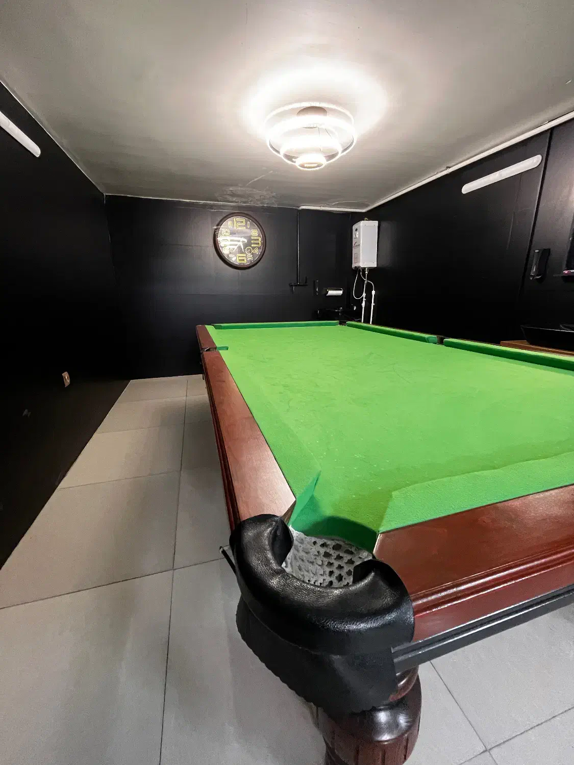 بیلیارد ۹ فوت ۶ پایه|ورزشهای توپی|شهرضا, |دیوار