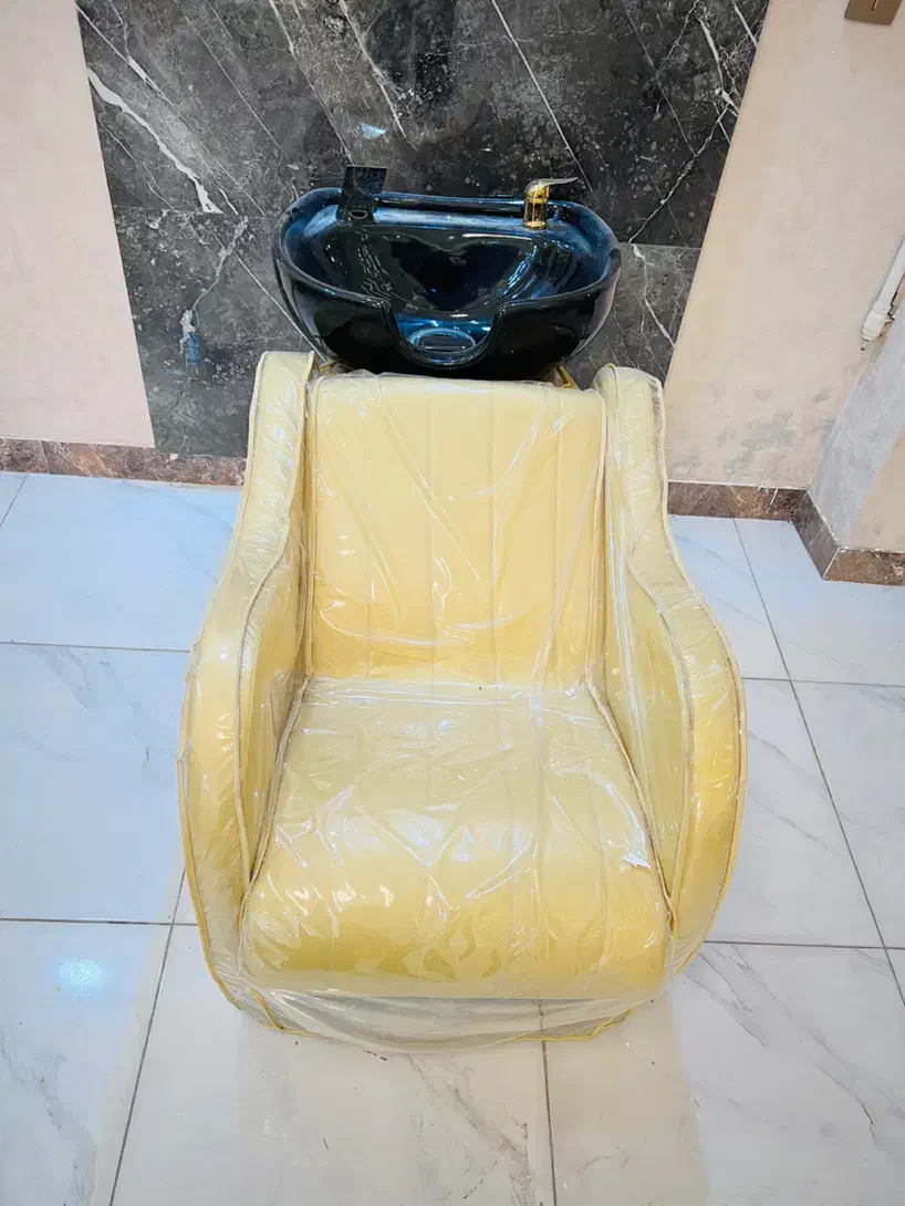 فروش لوازم ارایشگاه زنانه|آرایشگاه و سالن‌های زیبایی|بجنورد, |دیوار