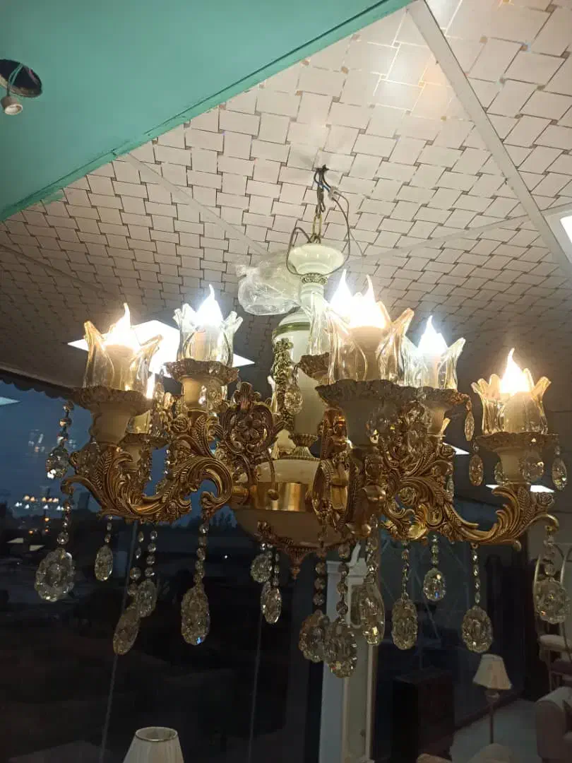 لوستر برنجی آبکاری شده|لوستر و چراغ آویز|رشت, آتشگاه|دیوار