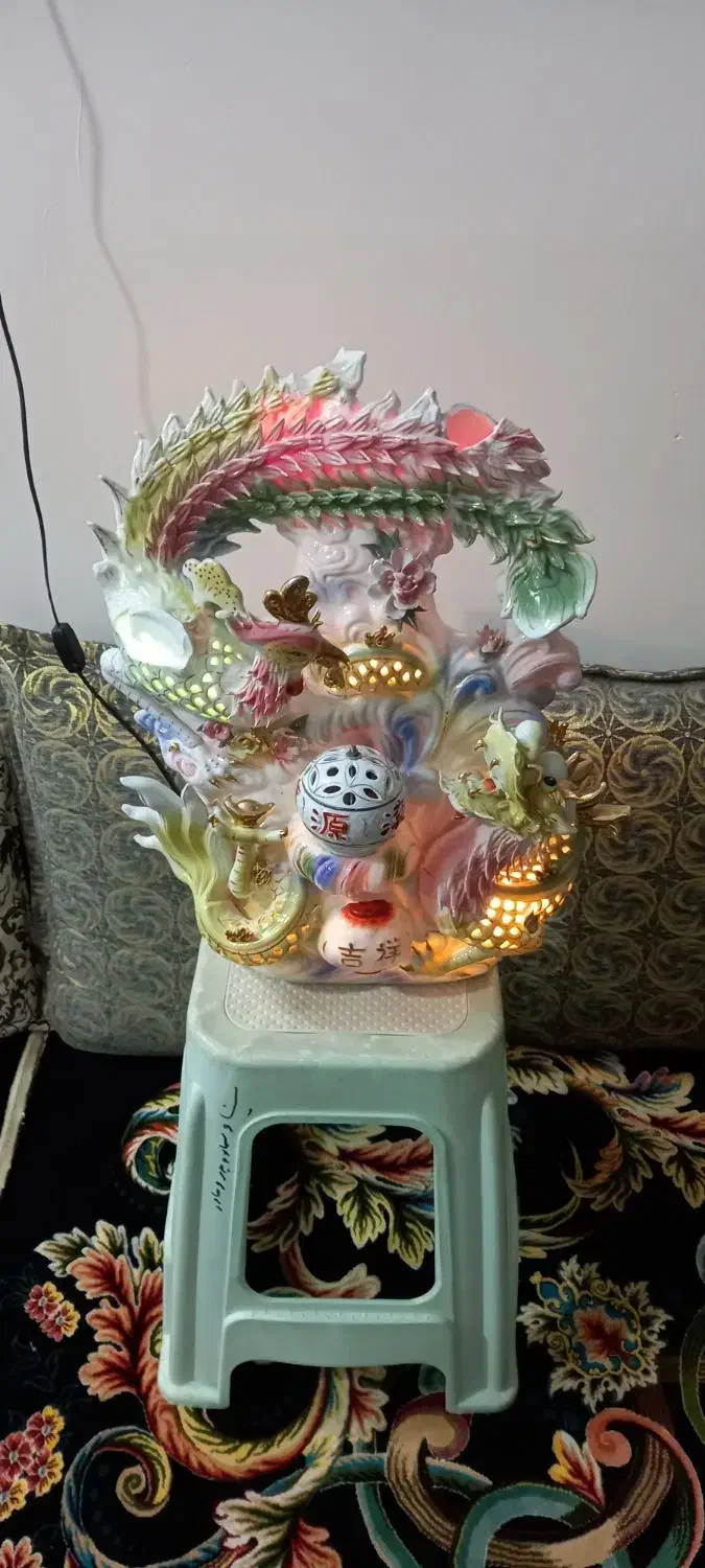 چراغ خواب چینیی|چراغ خواب و آباژور|تایباد, |دیوار