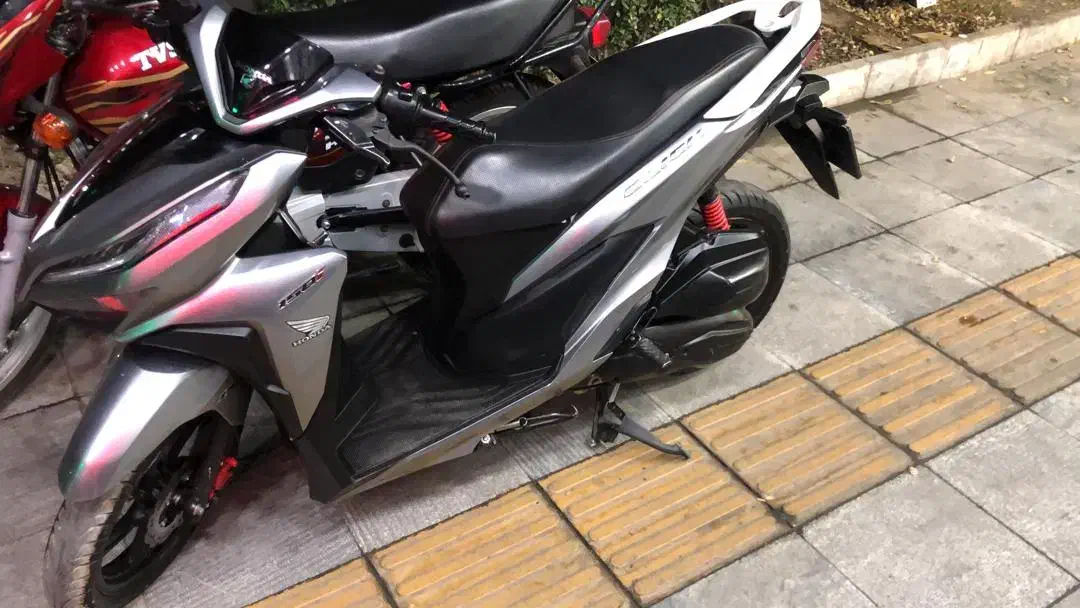 کلیک150تایلندی قیمت مناسب|موتورسیکلت|بومهن, |دیوار