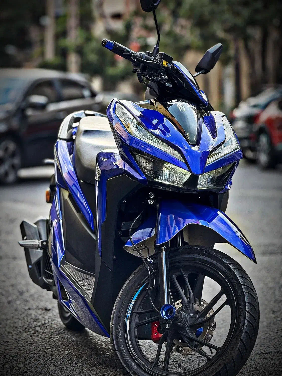 **موتور کلیک ۱۸۰ سی سی آبی زد ایکسی ۱۴۰۲**|موتورسیکلت|تبریز, |دیوار