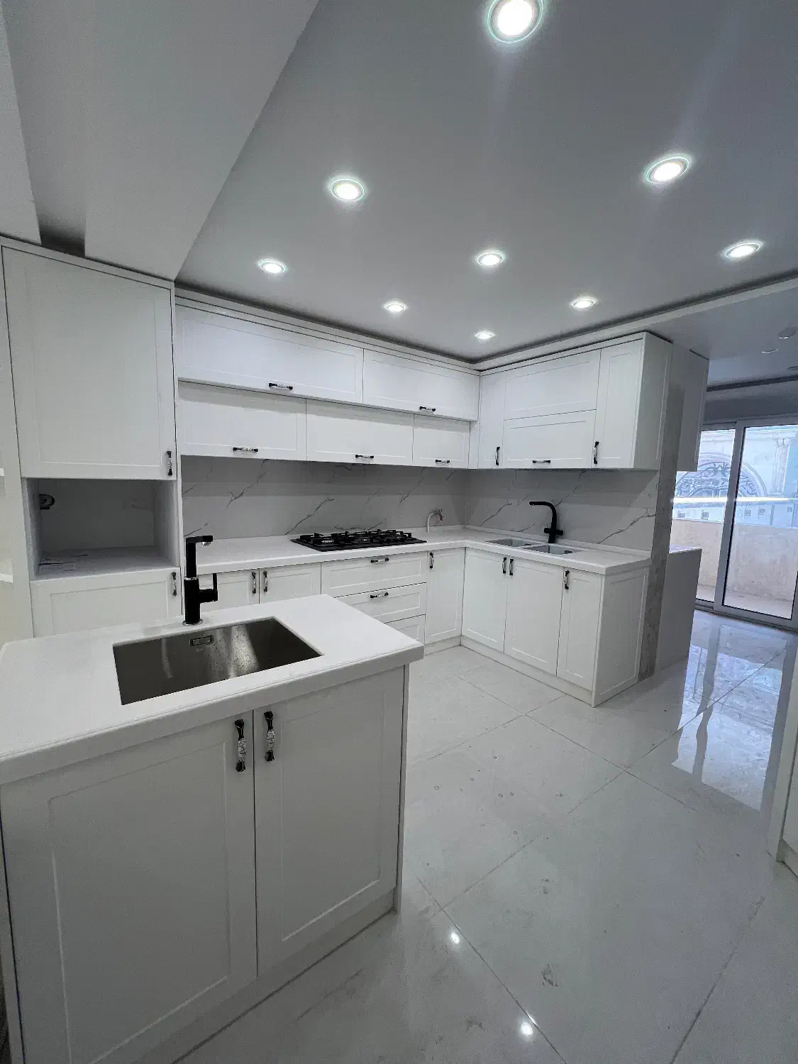 سه خوابه/۱۸۰متر/صفرکلید نخورده/مستردار/ستارخان|اجارهٔ آپارتمان|شیراز, عفیف‌آباد|دیوار