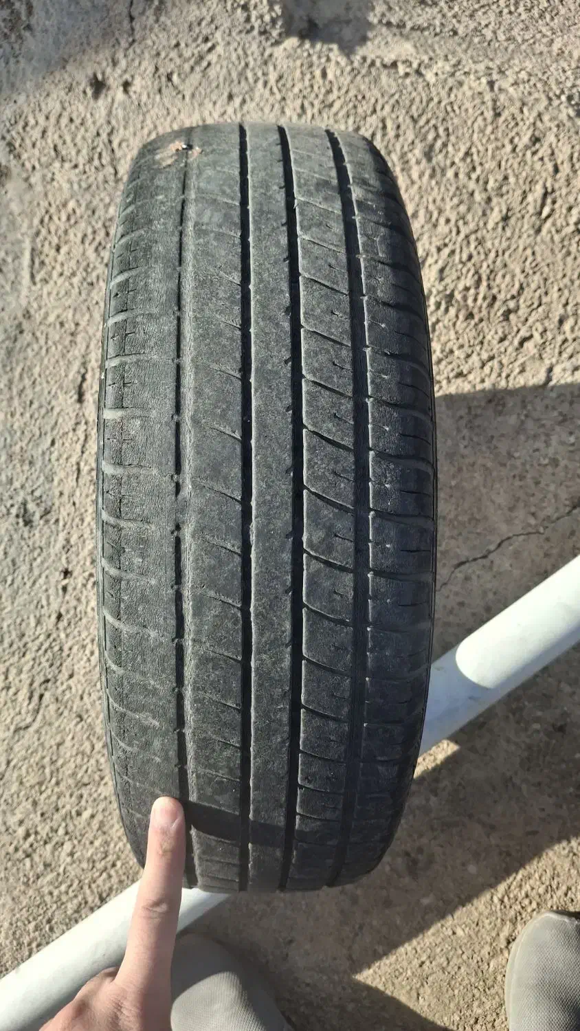 یک عدد تایر پراید(ایران تایر)|قطعات یدکی و لوازم جانبی|ابهر, |دیوار