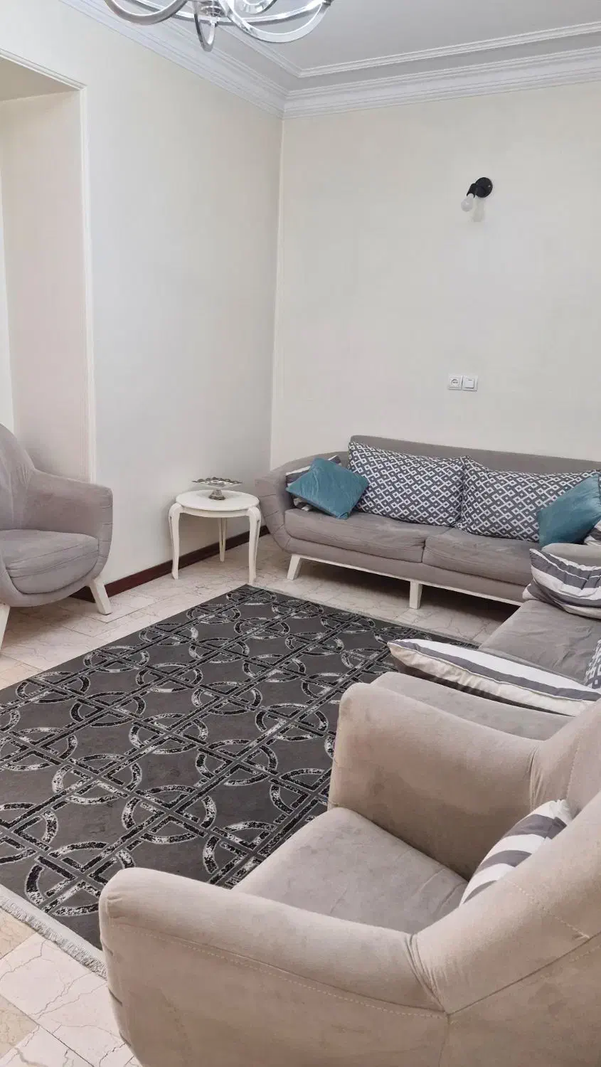 مبلمان ۷ نفره|مبلمان خانگی و میز عسلی|تهران, مدائن|دیوار