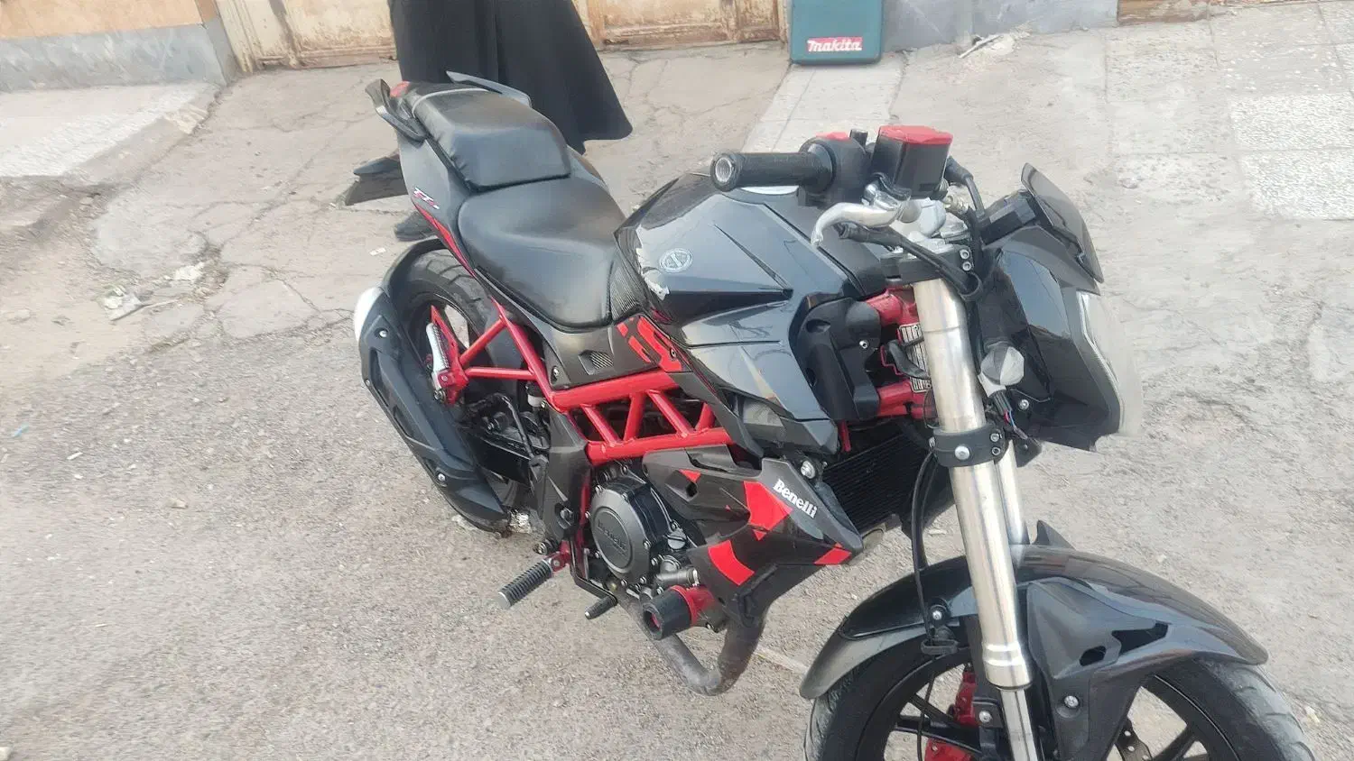 بنلی۲۵۰  مدل آخر۹۹|موتورسیکلت|اهواز, پردیس دو|دیوار