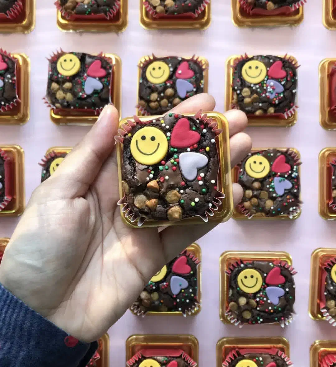 کیک و کوکی و حلوا خانگی|خدمات پذیرایی، مراسم|دوگنبدان, |دیوار