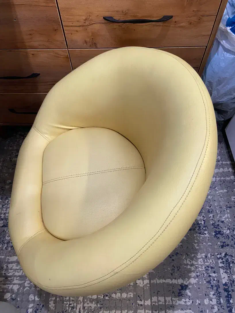 صندلی کپ|صندلی و نیمکت|قرچک, میرزائی جنوبی|دیوار