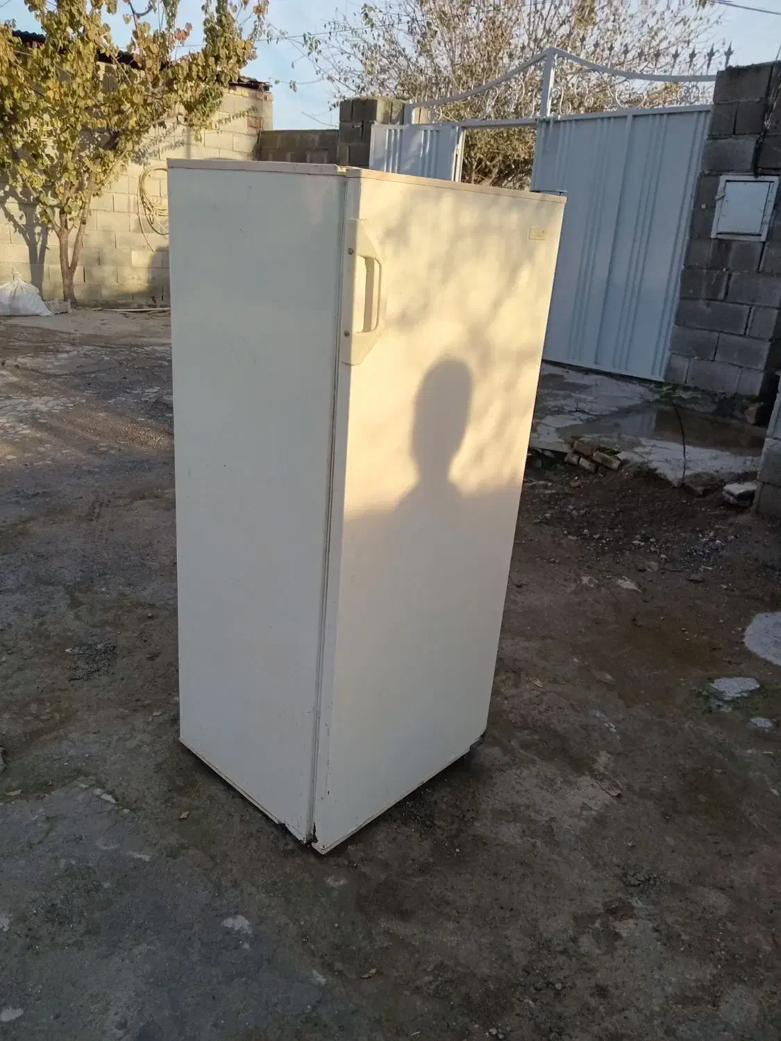 یخچال خالی واس دستگاه جوجه کشی|یخچال و فریزر|گمیشان, |دیوار