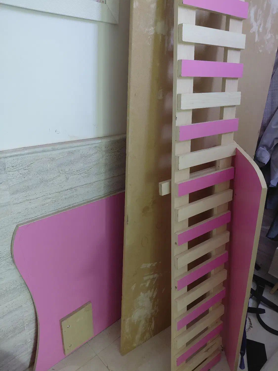 تخت یکنفره دخترانه  همراه تشک|تخت و سرویس خواب|رفسنجان, |دیوار