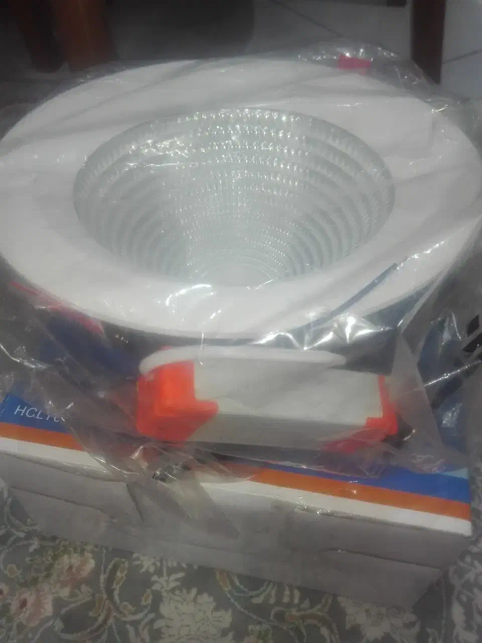 چراغ توکار سقفی40وات|لامپ و چراغ|فردیس, منظریه|دیوار