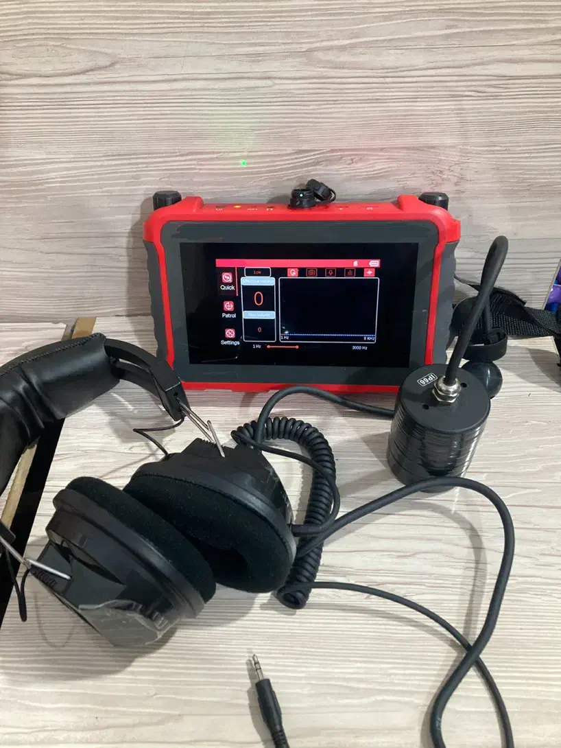 نشت یابی تشخیص ترکیدگی لوله آب بادستگاه تصویری|خدمات پیشه و مهارت|کرمان, |دیوار