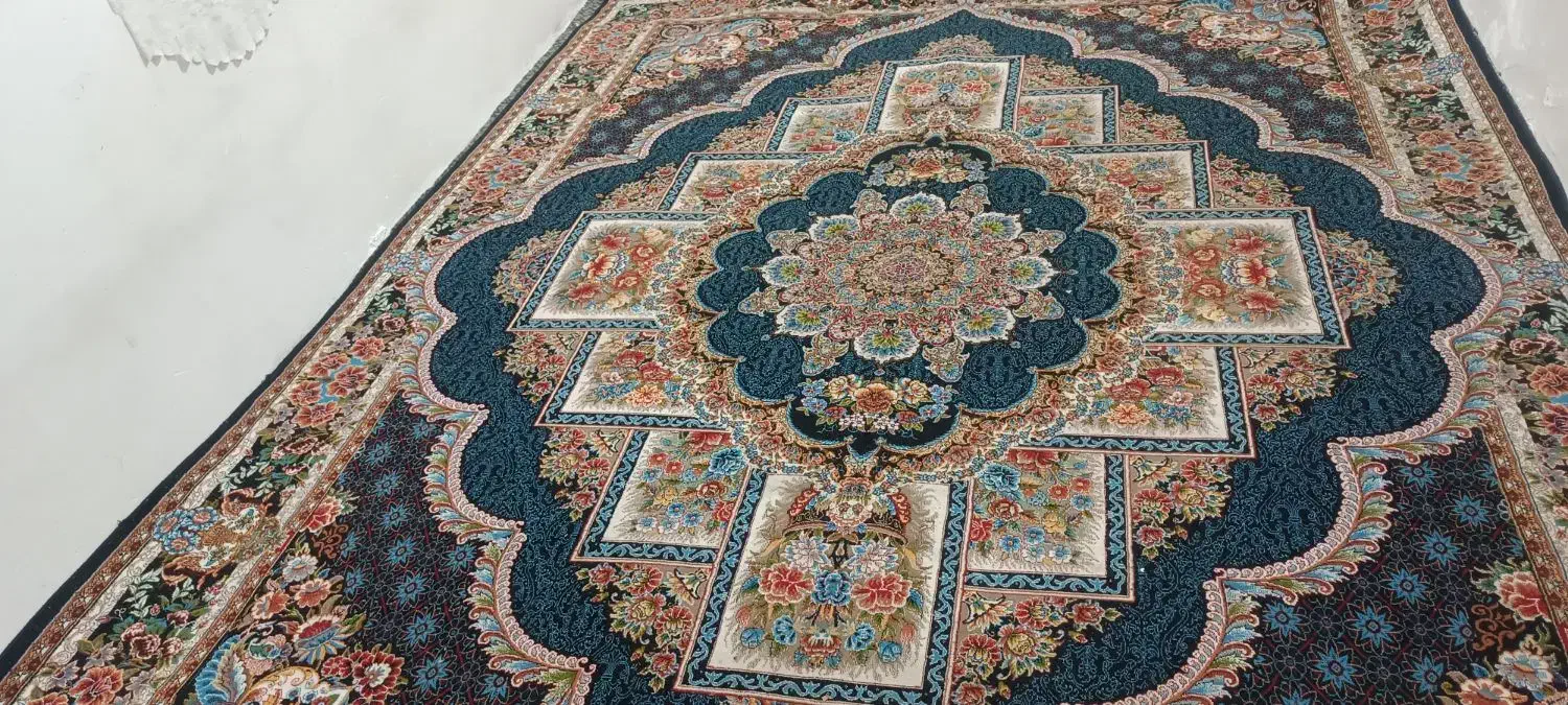یک جفت قالی ۱۲متری ۷۰۰شانه تراکم۲۵۵۰|فرش|قم, شهر قائم|دیوار