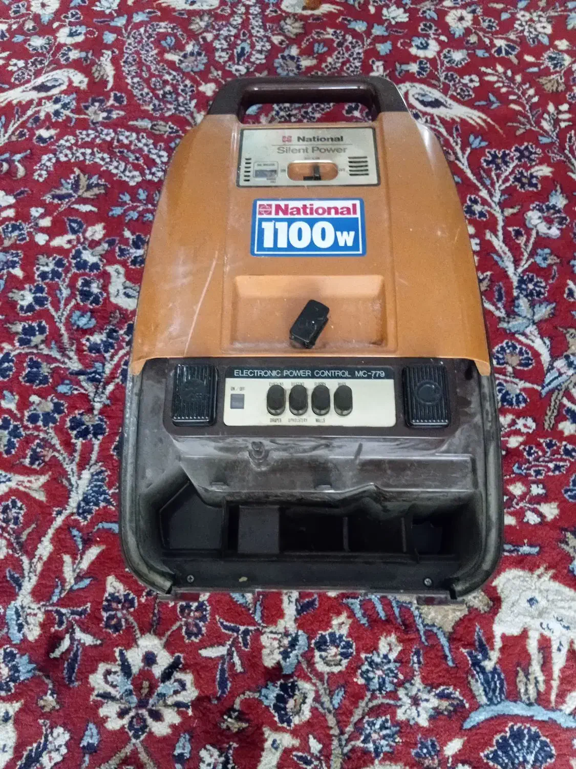 جاروبرقی ناسیونال1100 وات قدیمی|جاروبرقی، جارو شارژی، بخارشو|تهران, آذری|دیوار