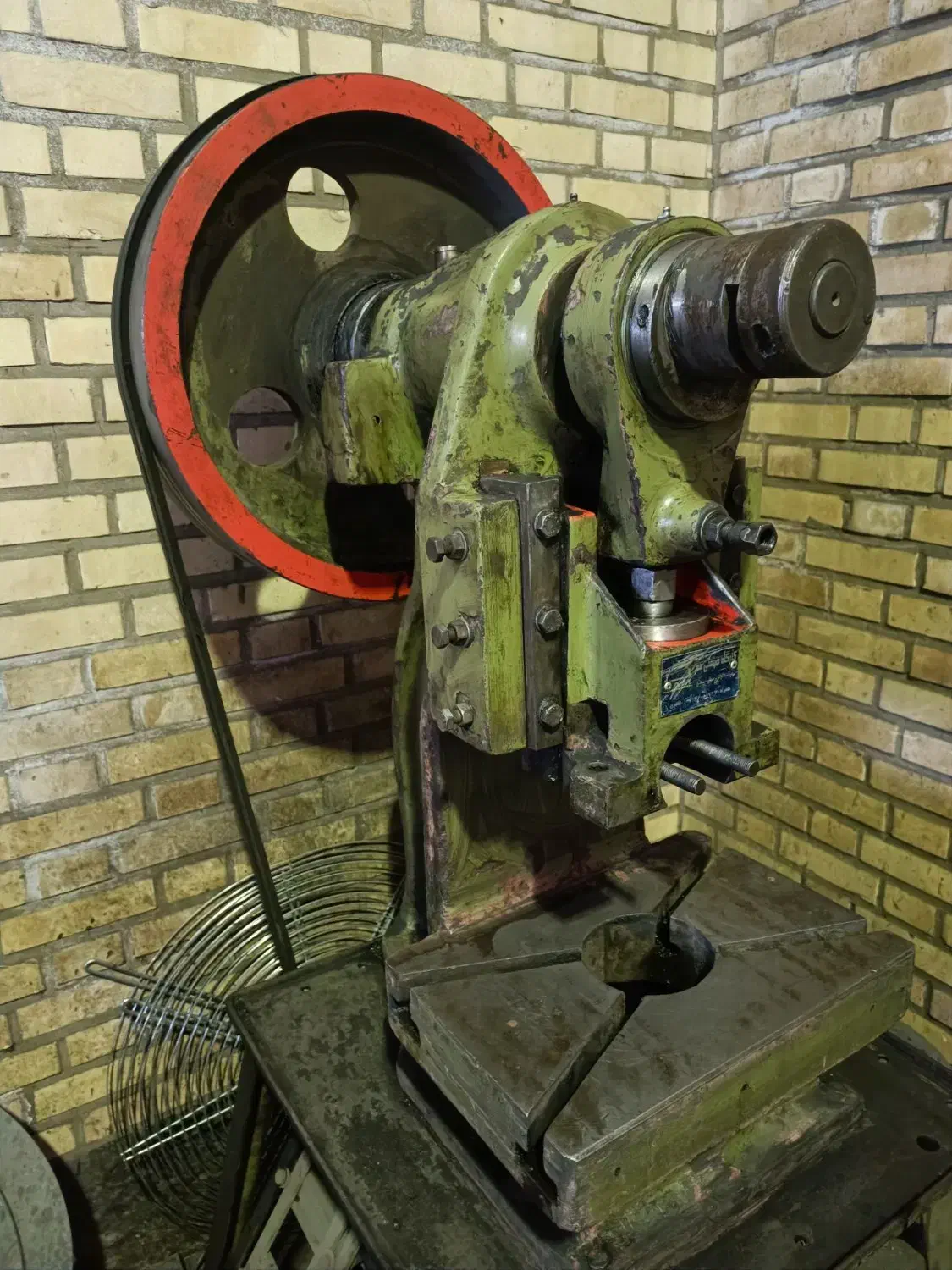 پرس ضربه ای 12 تن 3 فاز|ماشینآلات صنعتی|فردوسیه, |دیوار