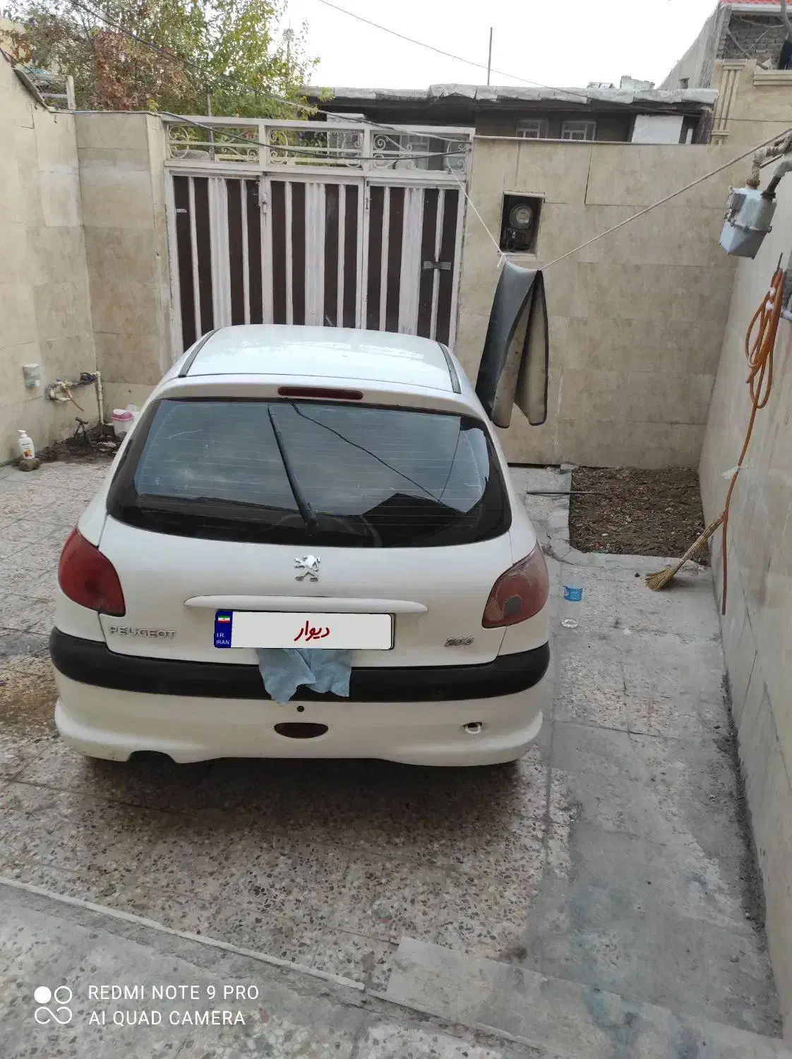 پژو206سفید|خودرو سواری و وانت|خرم‌آباد, |دیوار