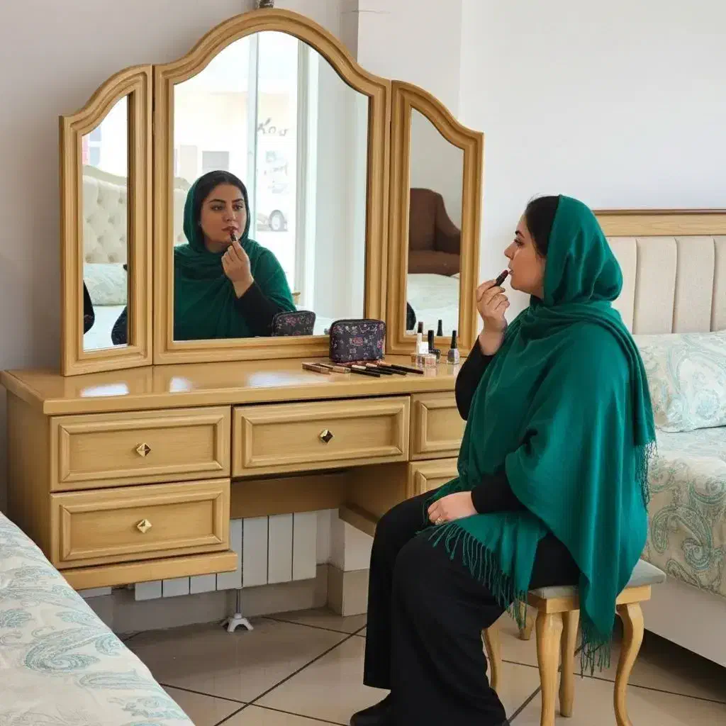 مانتو روسری شال مبل الماس بین کارگران ۲۰ و ۲۲|لباس|بیرجند, |دیوار