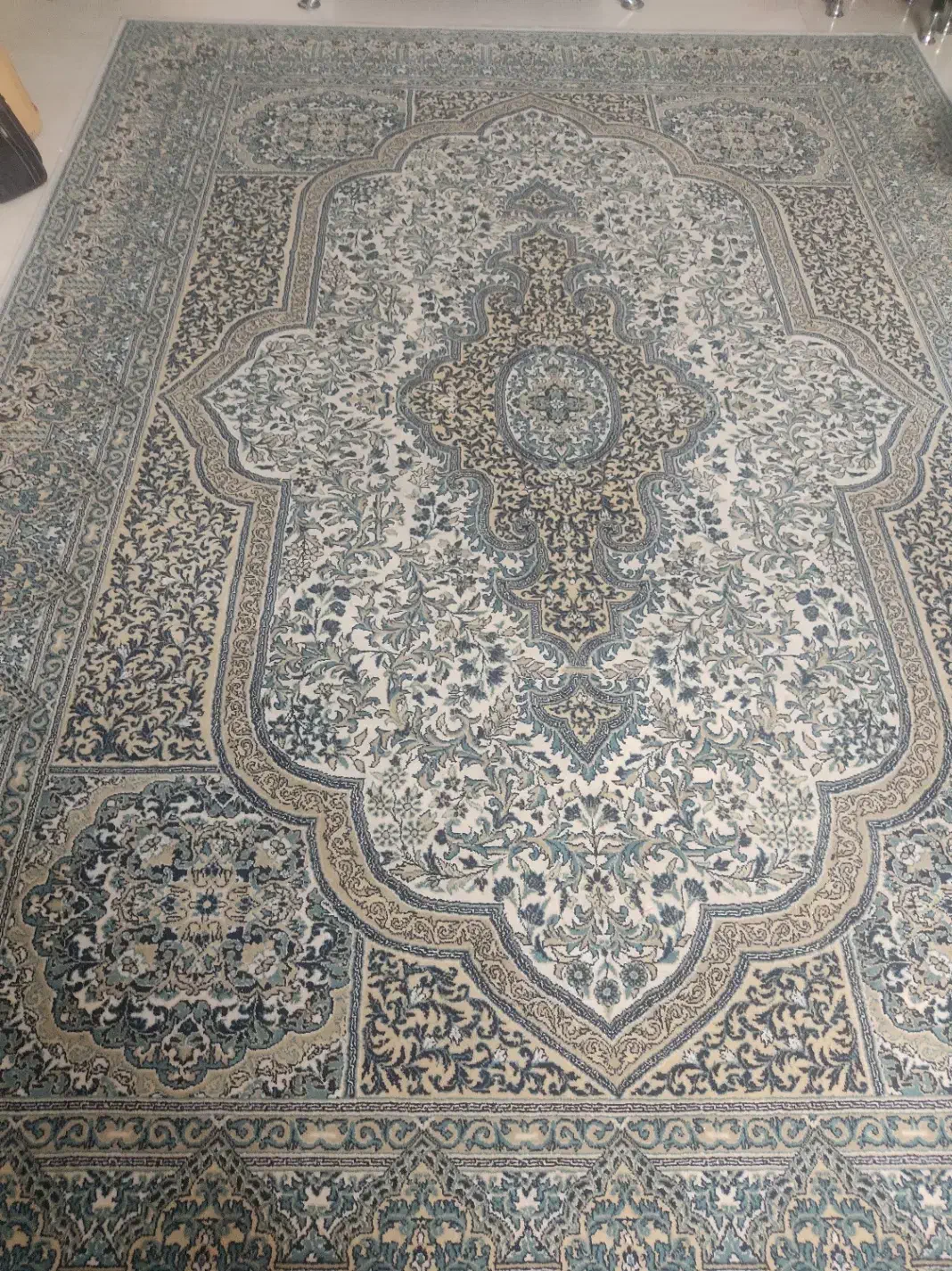 فرش ۹متری طوسی فرش سبز ۶متری|فرش|لاهیجان, کوی خزر|دیوار