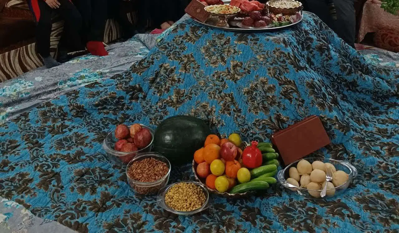 لحاف|رختخواب، بالش، پتو|کاشان, طالقانی|دیوار