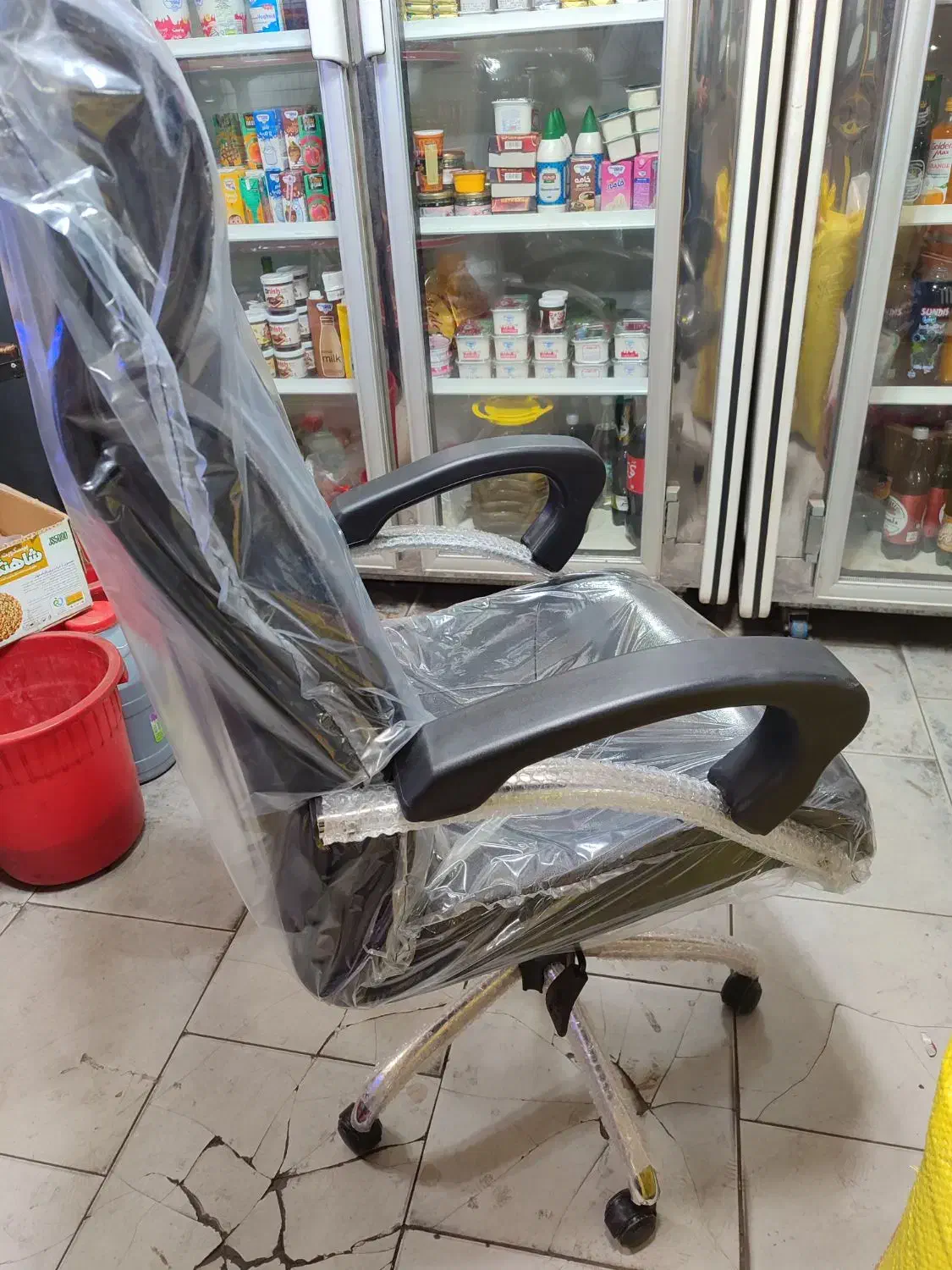 صندلی چرخان مکانیزم دار دو قفله|صندلی و نیمکت|ارومیه, |دیوار