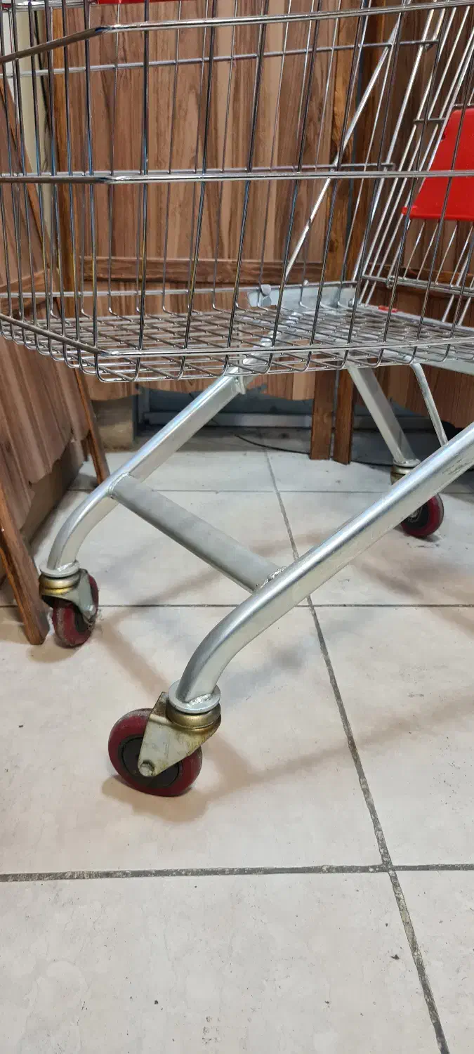 چرخ فروشگاهی ۸۰ لیتری کاملا نو و سالم|فروشگاه و مغازه|تهران, شهرک ولیعصر جنوبی|دیوار