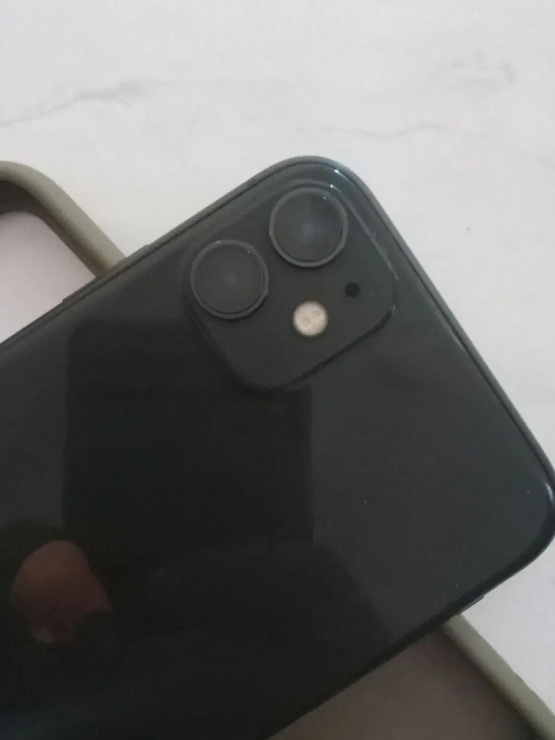 اپل iPhone 11 با حافظهٔ ۱۲۸ گیگابایت|موبایل|اصفهان, کوی امیریه|دیوار