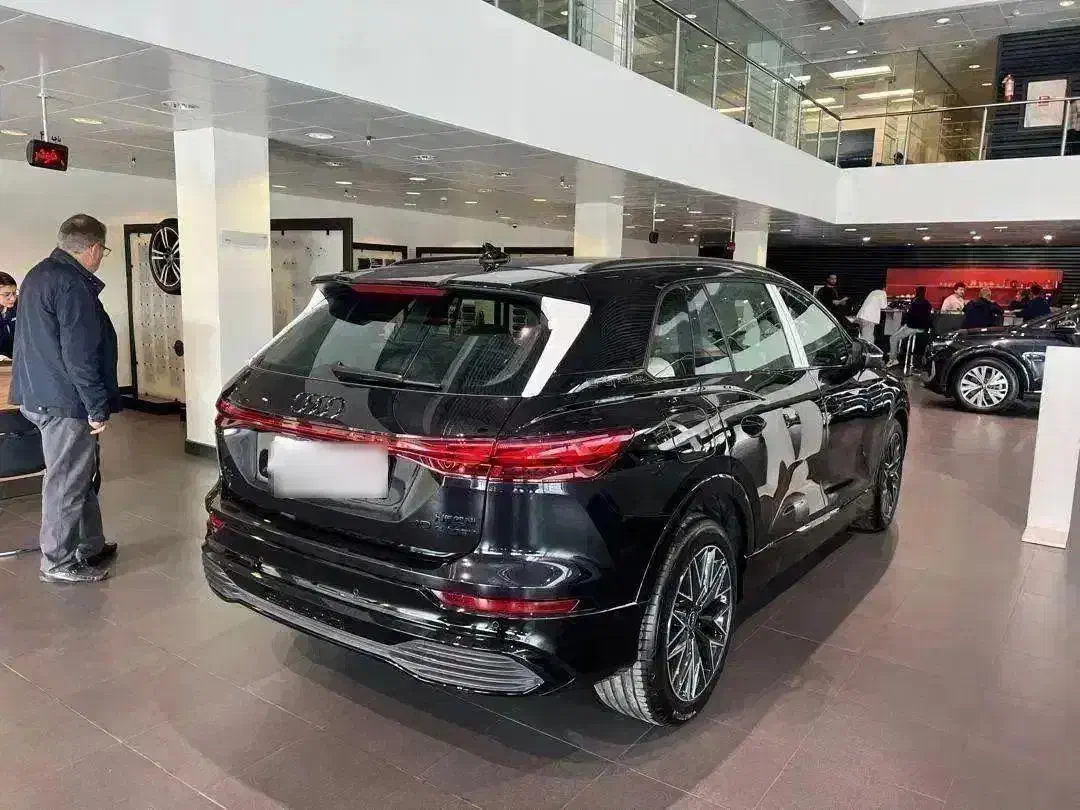 ائودیQ5 ای ترون|خودرو سواری و وانت|تهران, پونک|دیوار