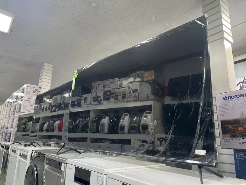 تلویزیون|تلویزیون و پروژکتور|اراک, |دیوار