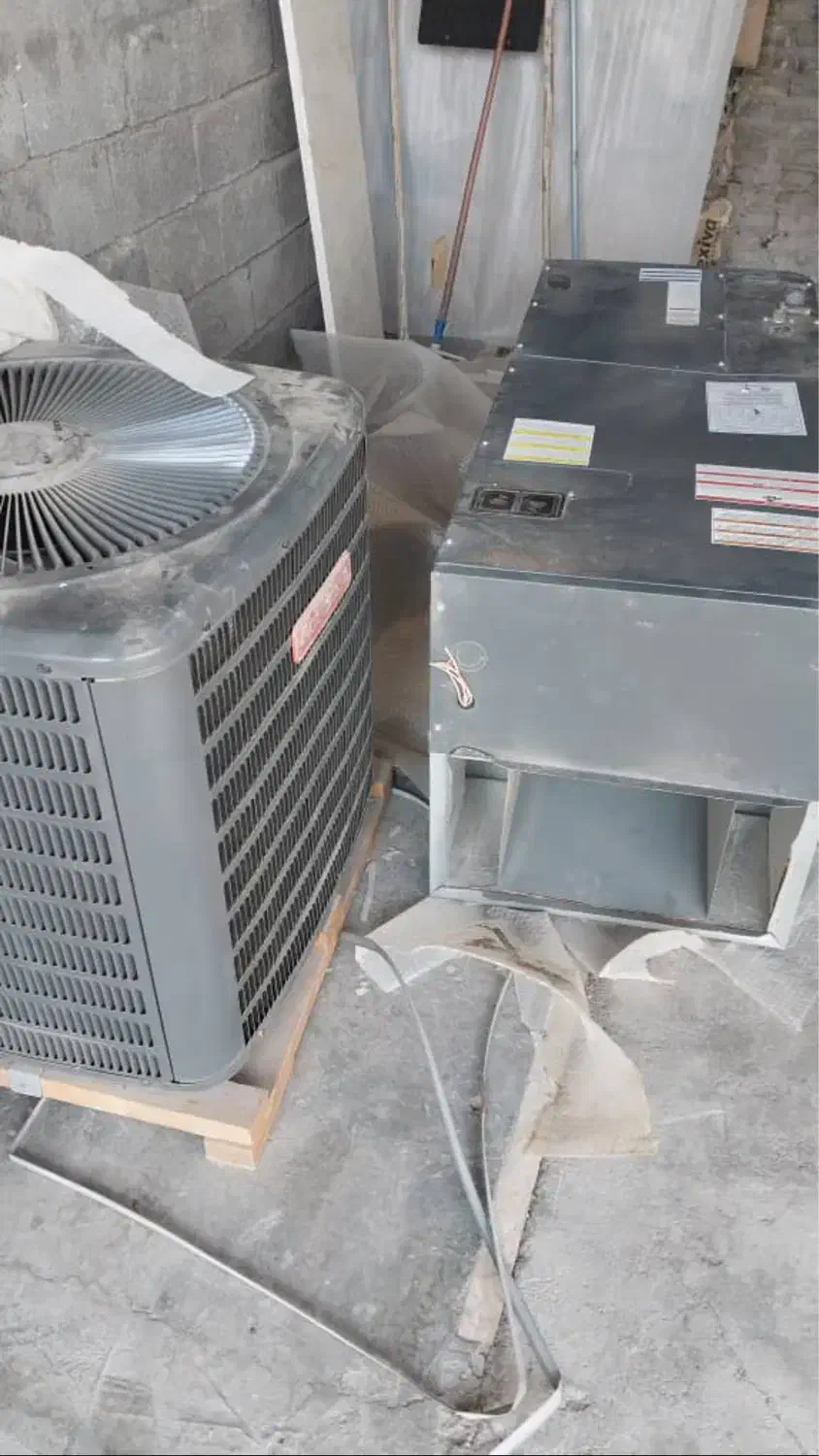 فروش داکت اسپلیت گودمن ۴۸۰۰۰ با کویل آبگرم|کولر گازی و فنکوئل|تهران, جمهوری|دیوار