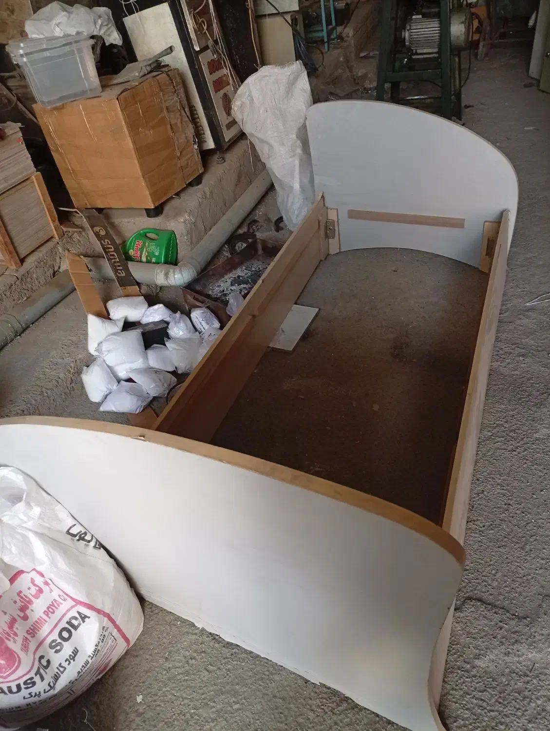 تخت یک نفره|تخت و سرویس خواب|مشهد, کارگران|دیوار