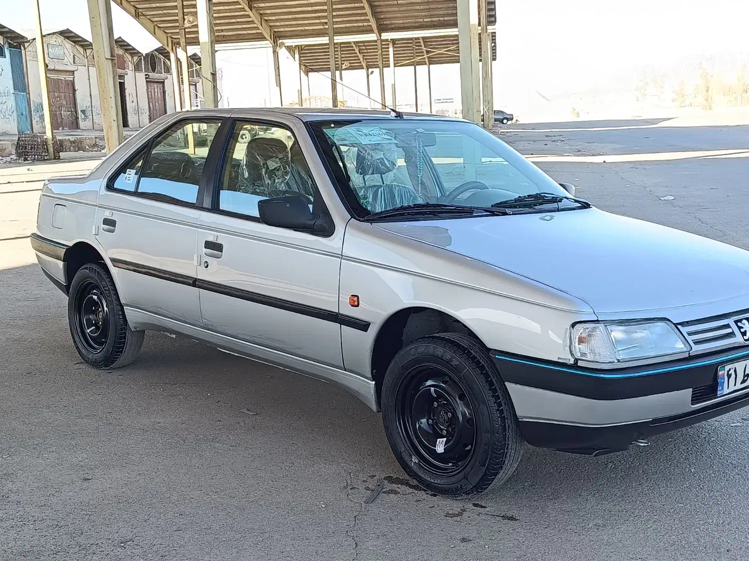 پژو 405 مدل 98|خودرو سواری و وانت|زاهدان, |دیوار